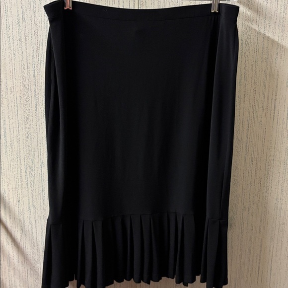 Elementz Pleated Bottom Skirt sz XL - Picture 6 of 12